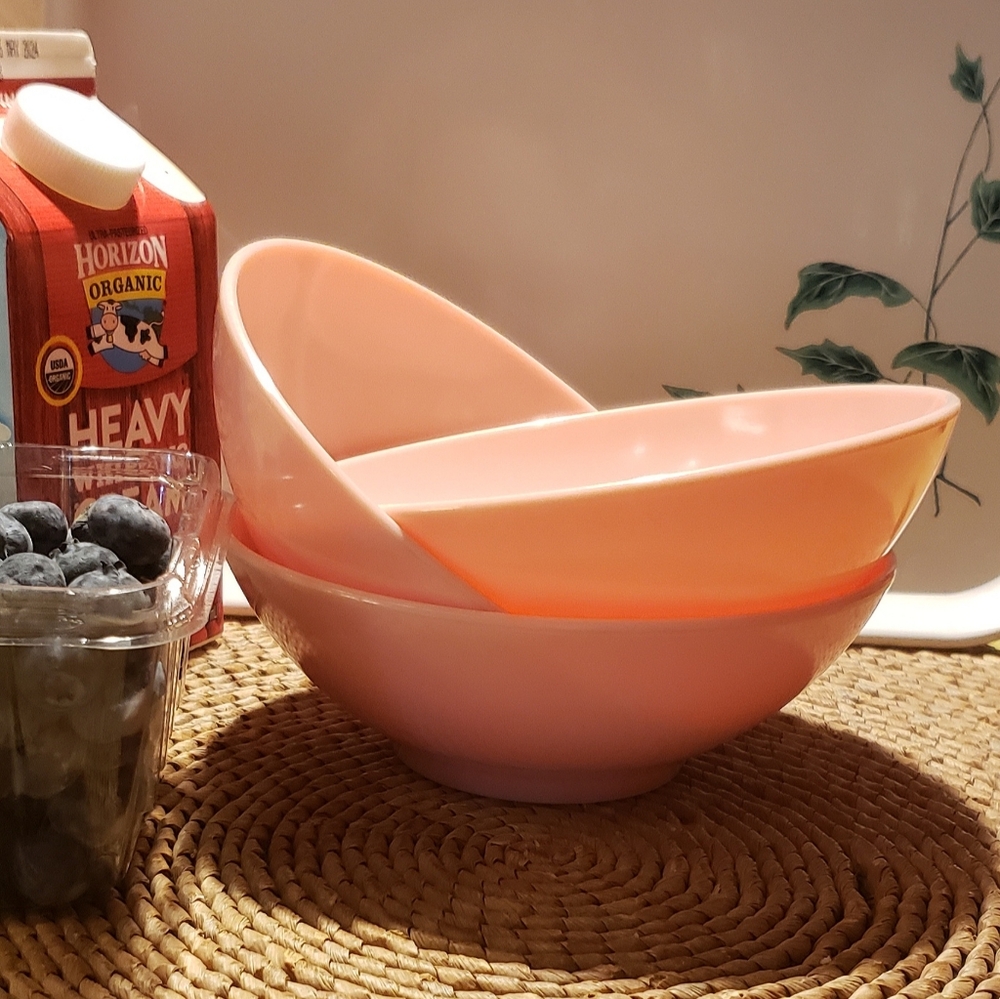 SUN VALLEY 5- ¼ “ Melmac VTG MCM Berry Bowls - Set of 3